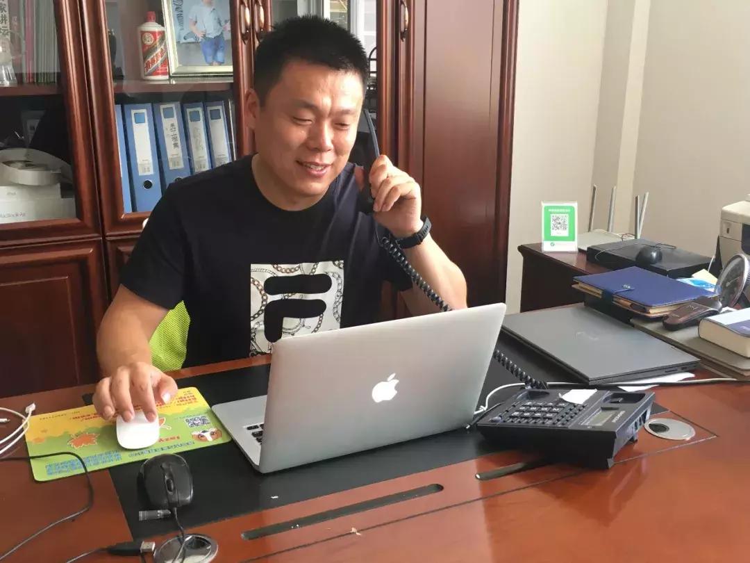 聚焦即墨童装人|走属于自己的“童装路”——专访青岛达方服饰有限公司总经理樊庆兵