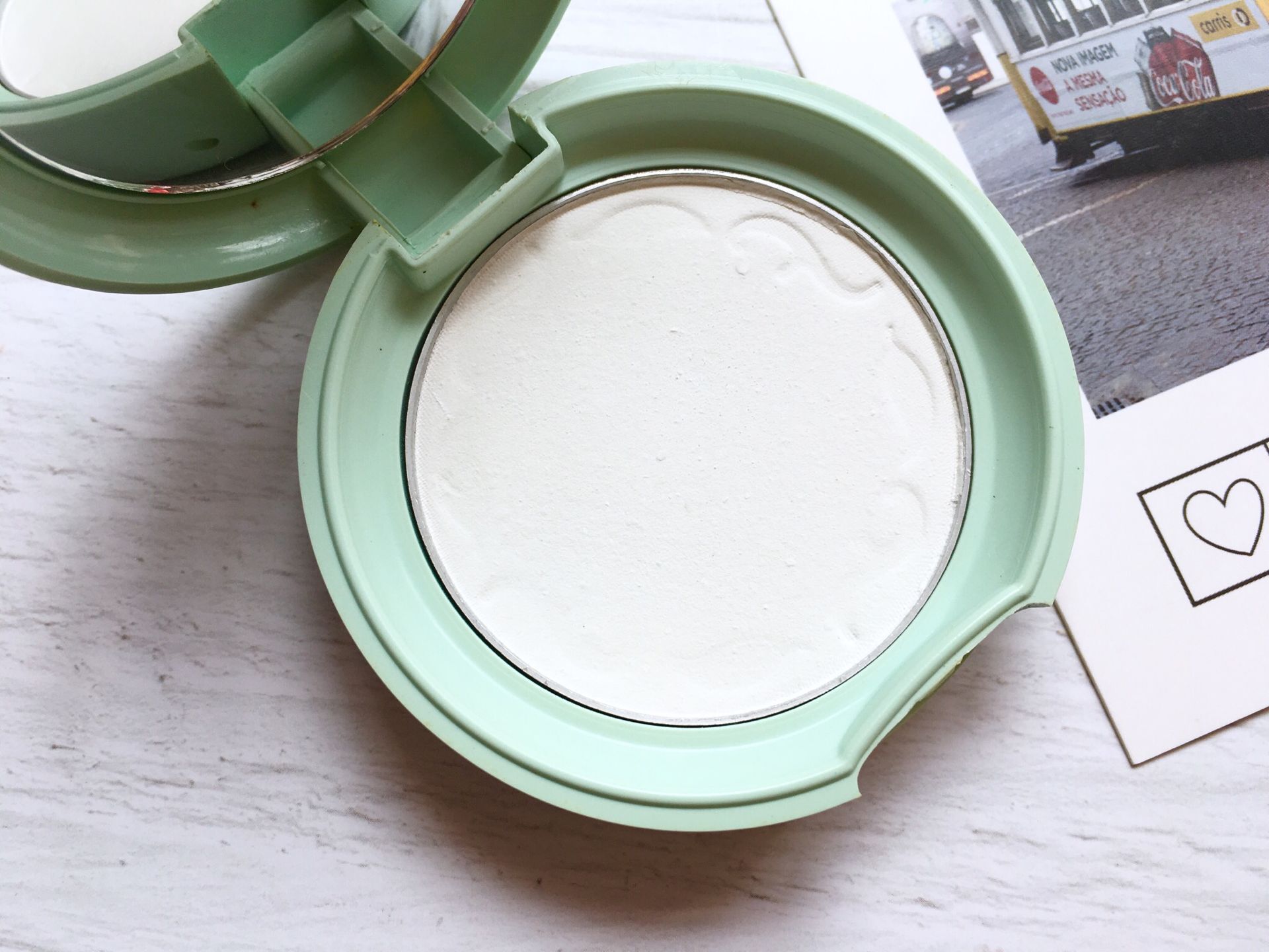 秋冬干皮定妆粉饼平价推荐,春夏定妆粉饼推荐