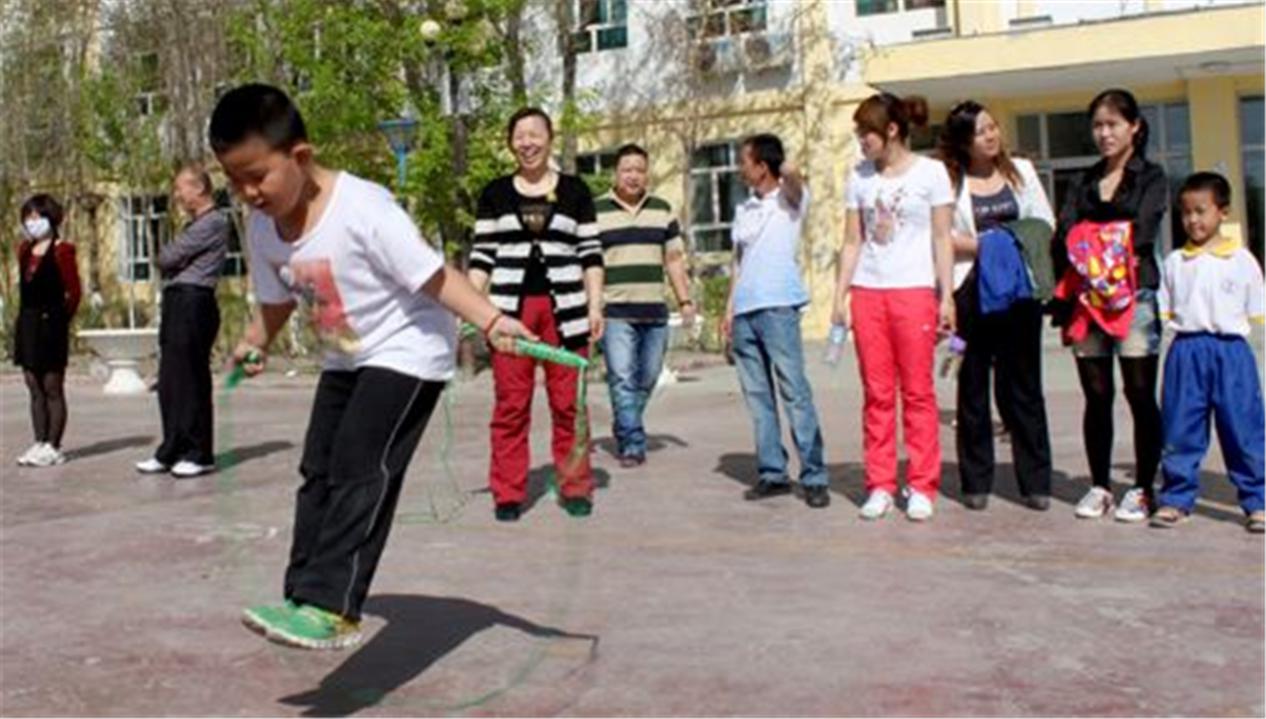 楼上小孩跳绳楼下处理绝招,楼上的人天天在家跳绳算不算扰民