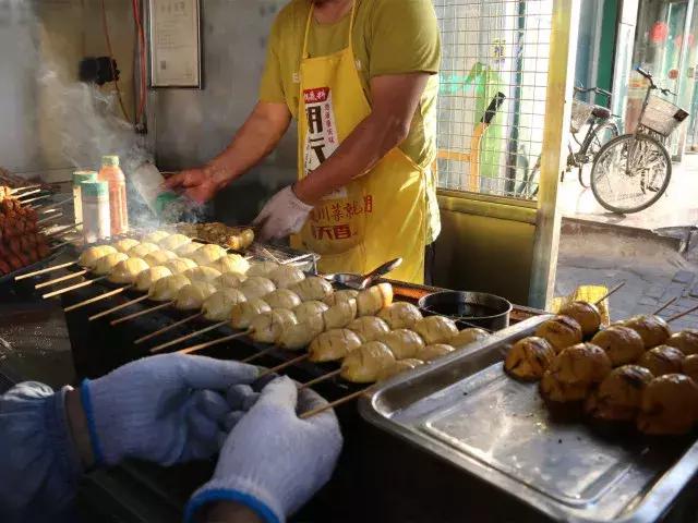 在北方搞烧烤怎么样,在东北只要能串就敢烤