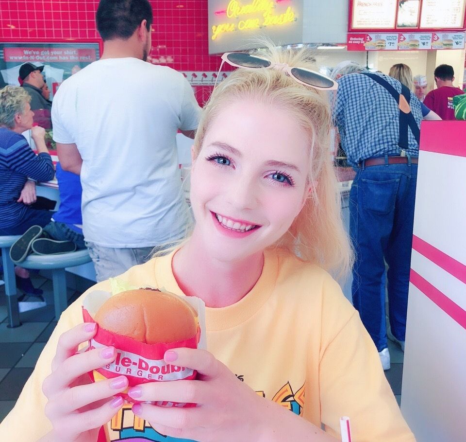 每天有845万人等着他们更新！这些头条上的外国人火了