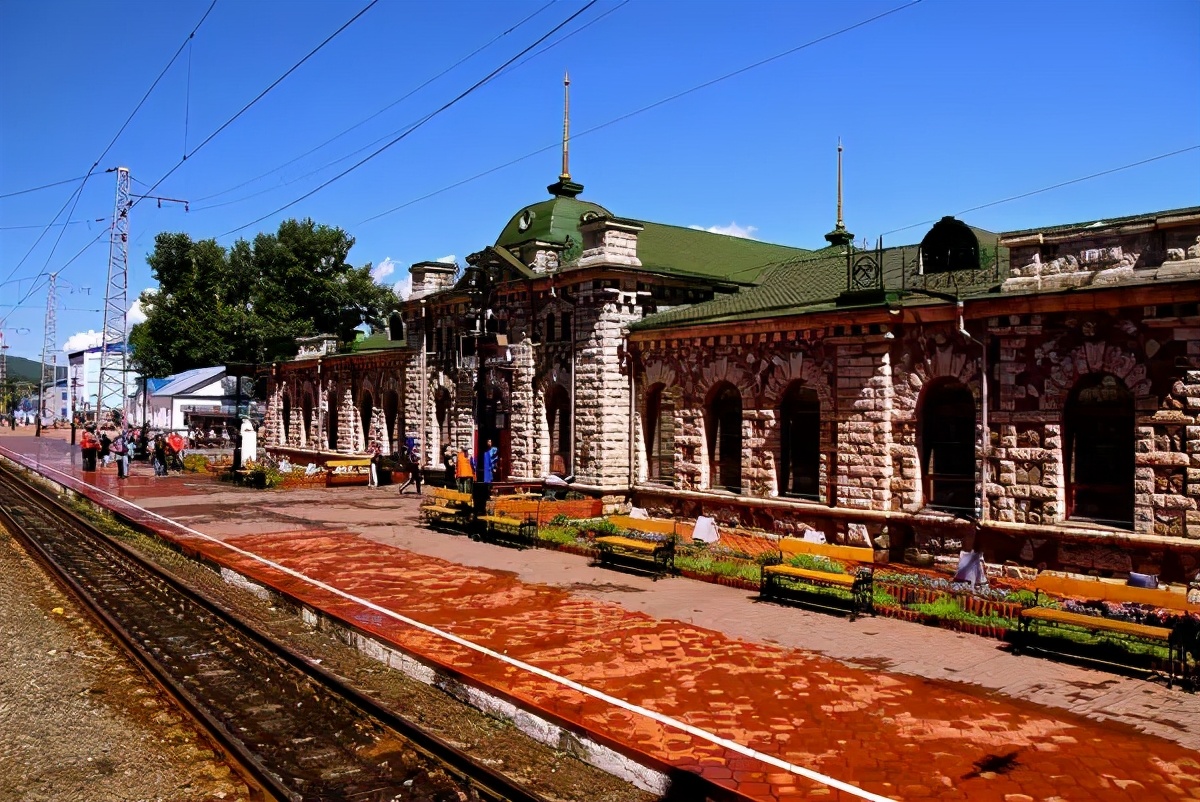 中华第一车:全程6天5夜,单程超6000元仍一票难求