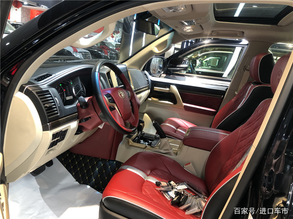 2022款丰田酷路泽5700顶配黑武士,10款美规酷路泽5700升级黑武士