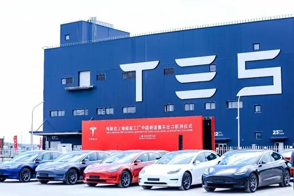 0首付特斯拉3,0首付买车到期不还