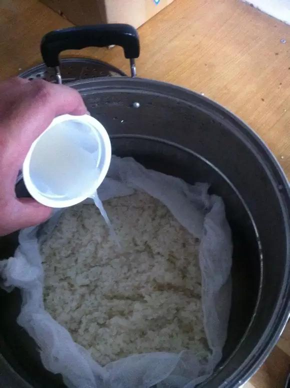 梅州客家娘酒煮鸡的做法,正宗广东梅州客家娘酒现做现卖