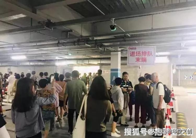 costco暂停营业视频,costco开业半天被买停罐车