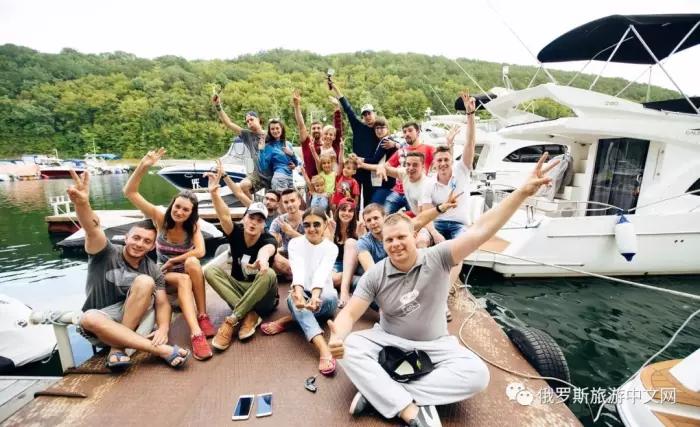 圣彼得堡好玩景点介绍视频,圣彼得堡著名景点图片