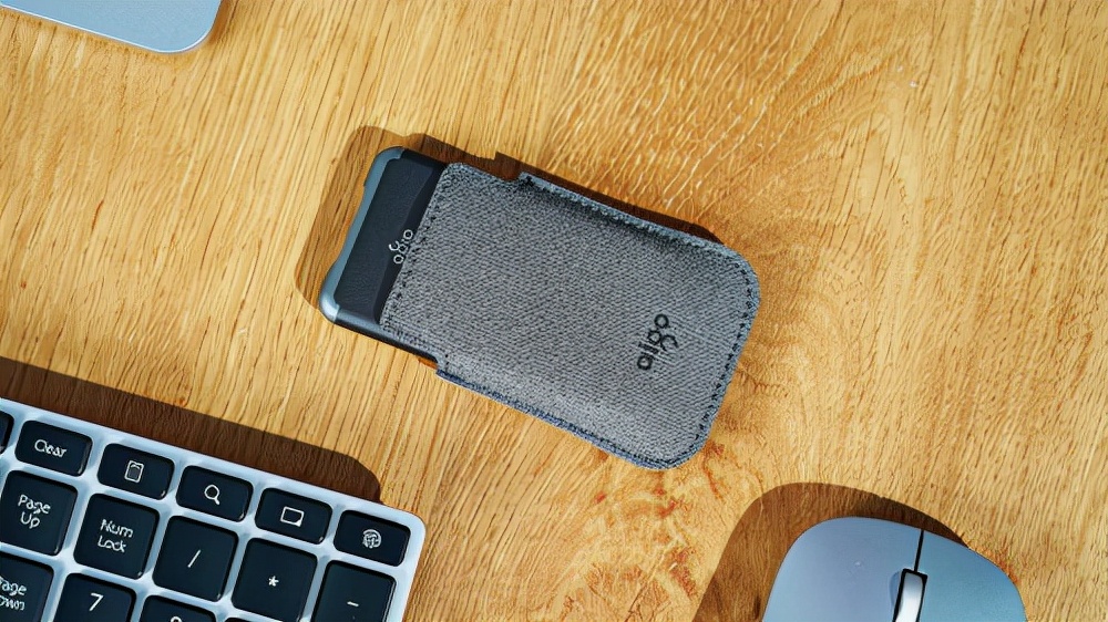 移动硬盘和移动固态硬盘的优缺点,固态移动硬盘和机械移动硬盘对比