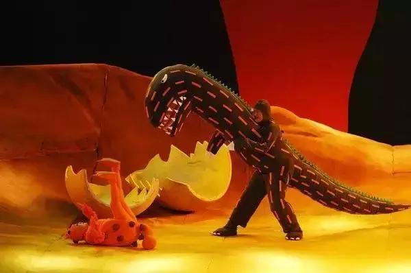 1600万年前称霸地球的有哪些,45亿年的地球有多少霸主