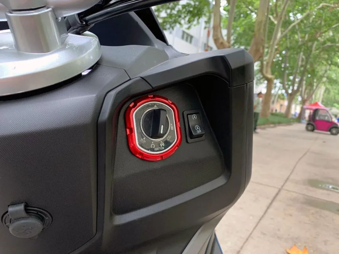 大阳发布混动踏板V锐150T2.0版，售价18990元