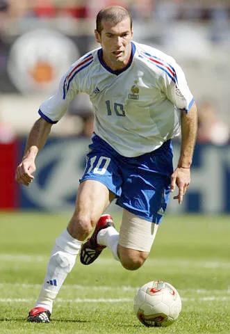 21世纪十大前腰,历史十大进攻型前腰