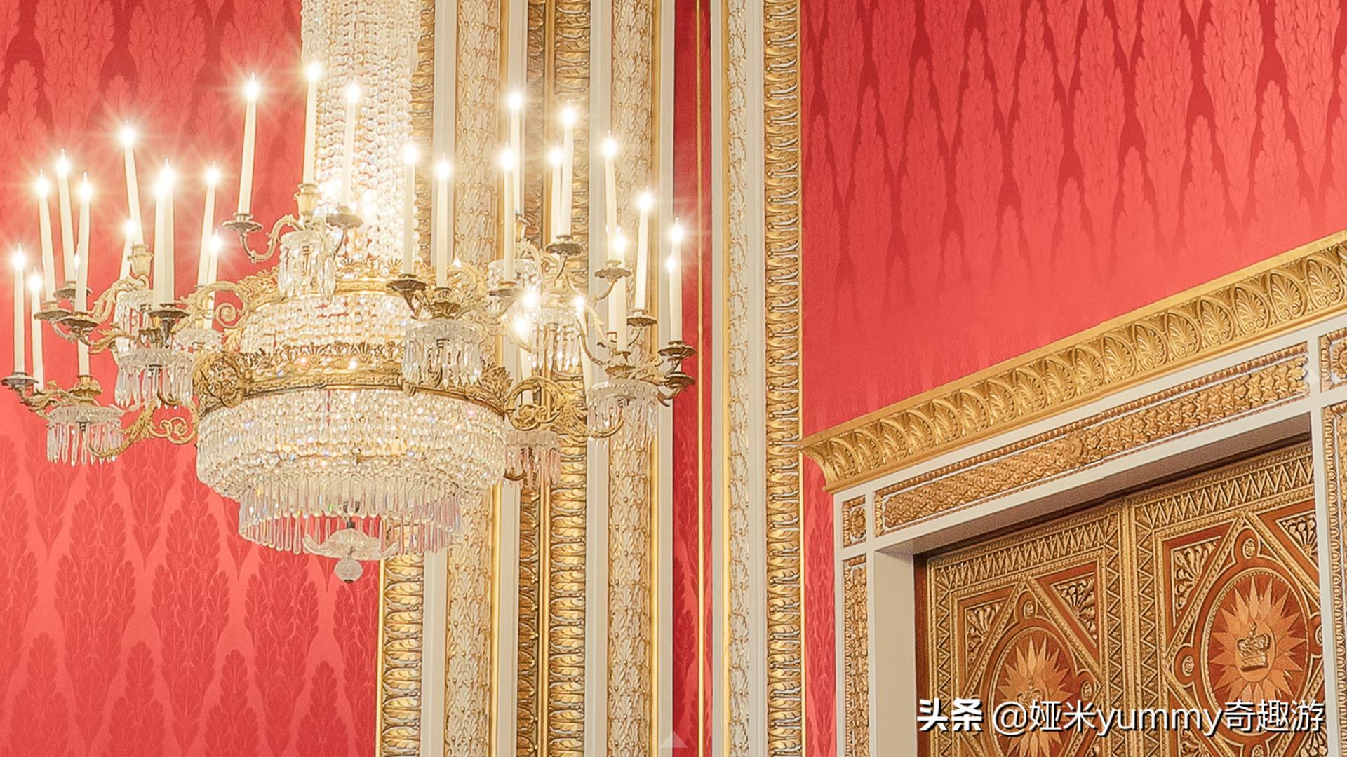 白金汉宫是女王的宫殿吗,伊丽莎白二世白金汉宫阳台