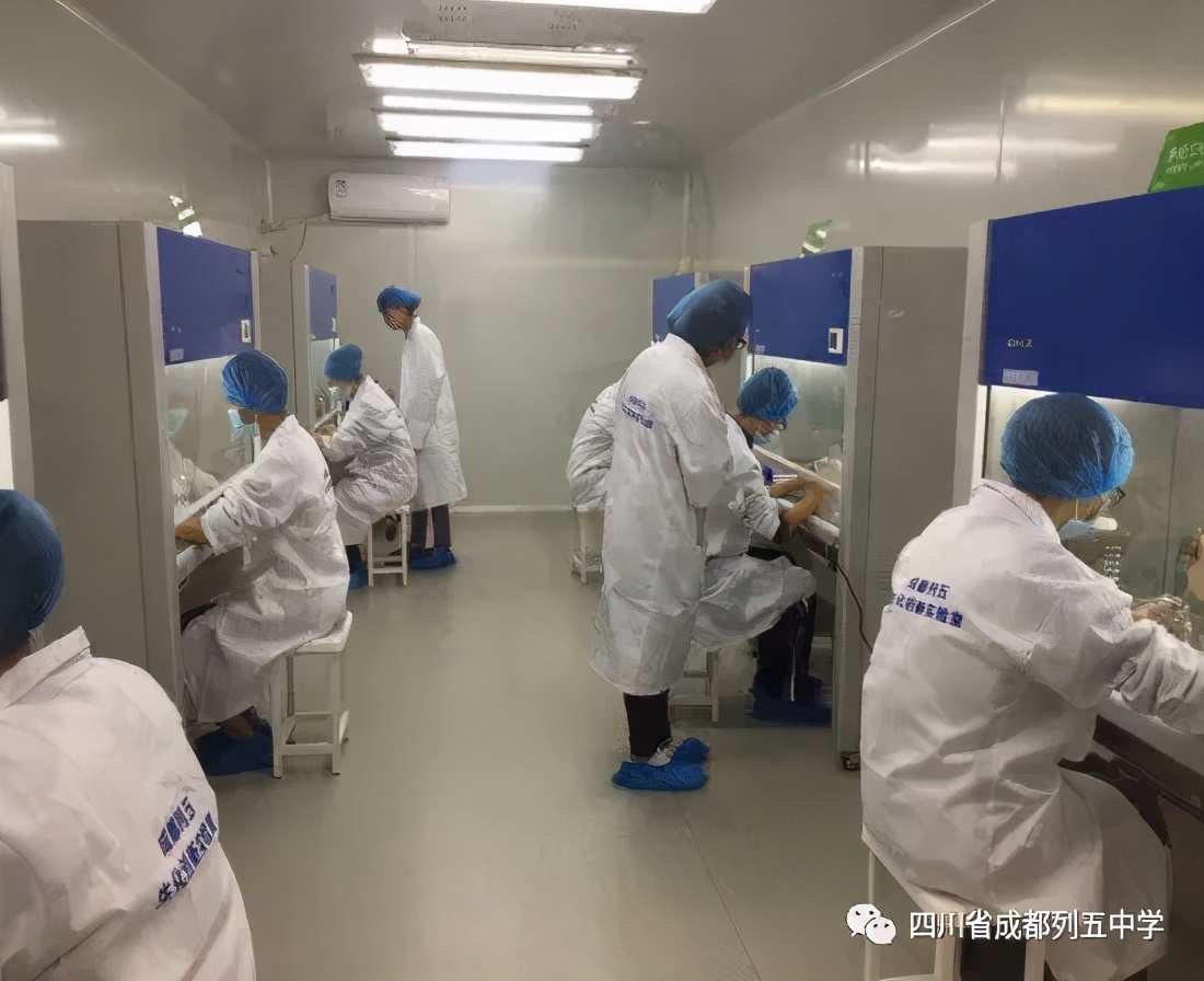 孩子课余时间玩什么,课余时间参加各种课外活动