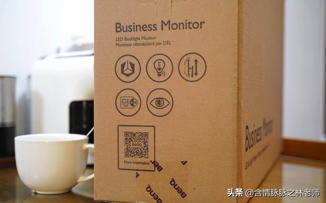 办公用显示器怎么选购看哪些参数,桌面办公选27寸还是32寸显示器