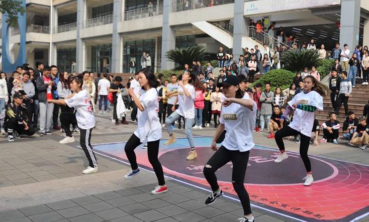 大学最受欢迎的社团活动,大学里最受欢迎的社团