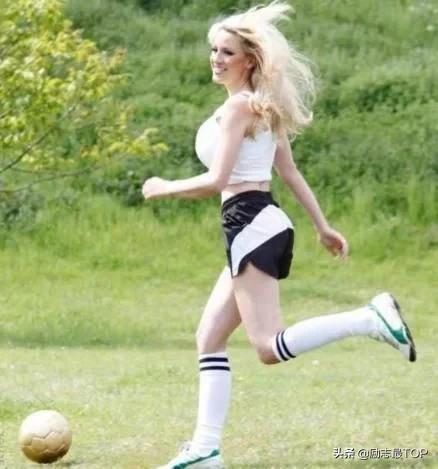 乔丹奥尼尔与霍华德,奥尼尔霍华德站在一起