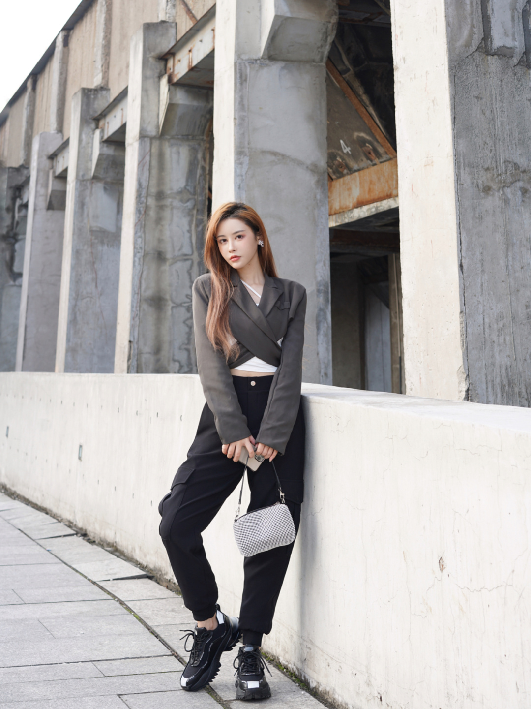 开春老爹鞋穿搭外套,春季穿老爹鞋热吗