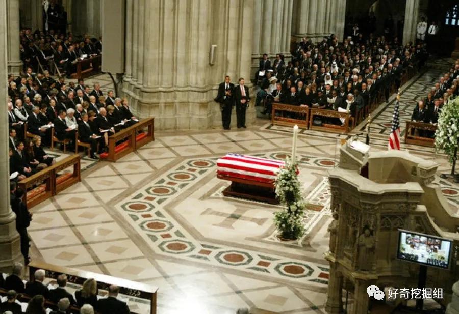 史上最轰动的葬礼,全球公认最浩大的葬礼