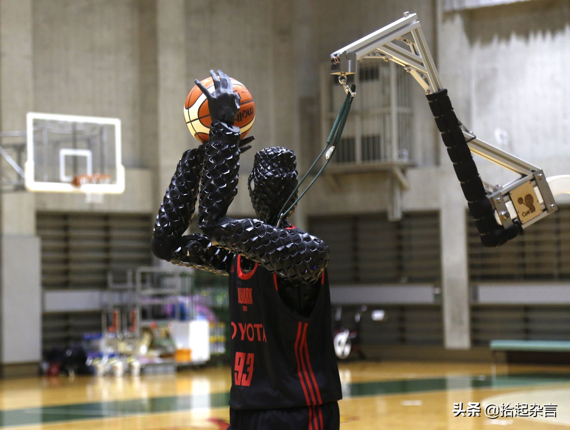 机器人投三分球,丰田机器人有多厉害