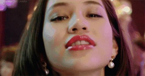 选择口红的正确方法,选口红误区