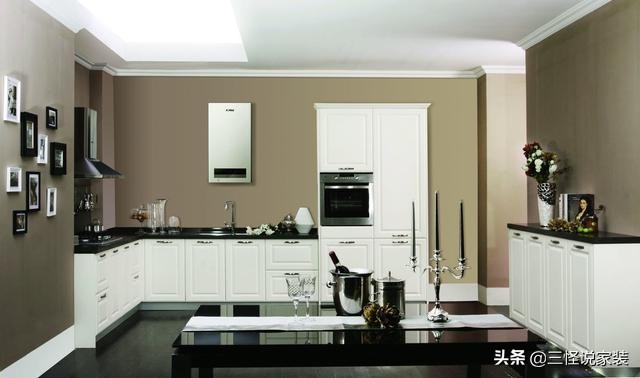 家庭用燃气热水器还是用电热水器,家用使用燃气热水器还是电热水器