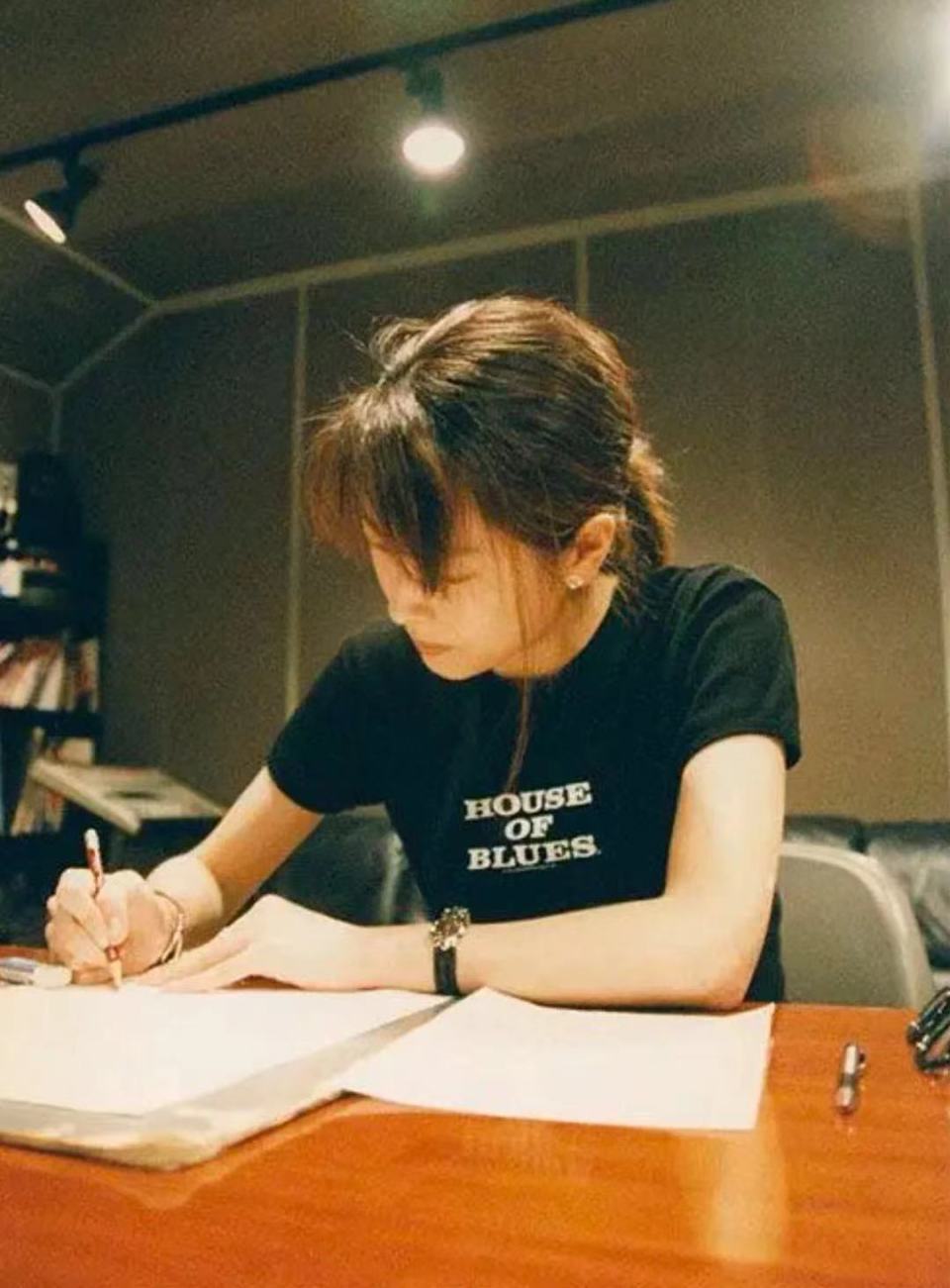 通过反思而成功,每个复盘都是让你不再踩坑的开始