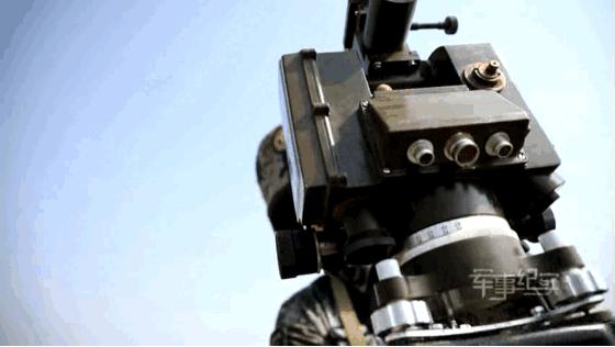 最美坦克女兵对比照,坦克女兵曾经的照片