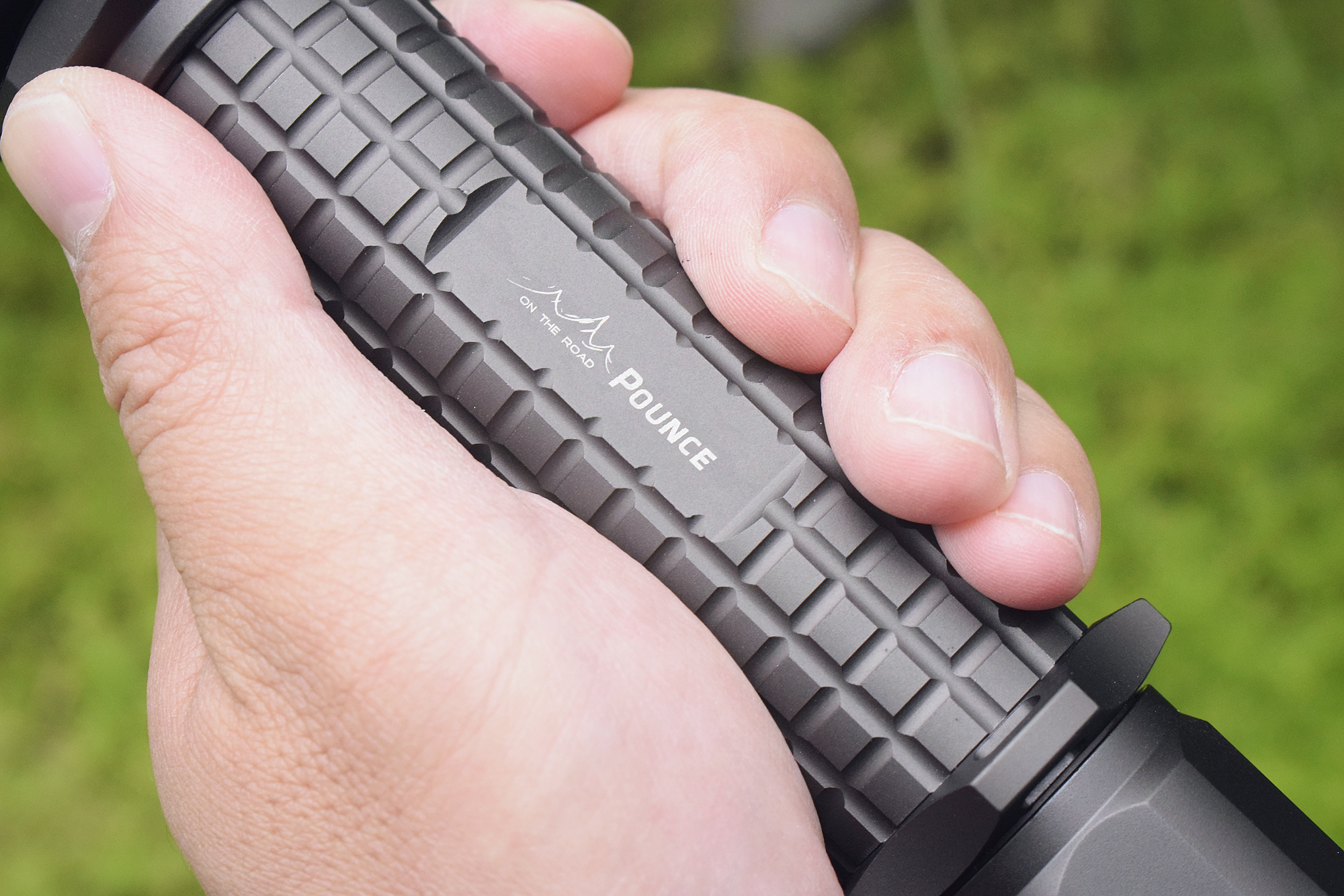 600流明户外手电,65000流明户外泛光手电