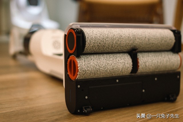 石头智能双刷洗地机t8,石头u10和uwant洗地机测评