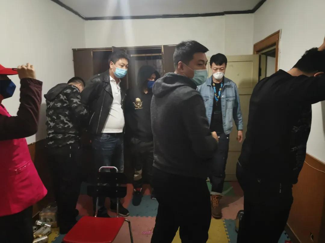 北京警方破获首例贩卖手机卡犯罪,公安抓获贩卖手机卡