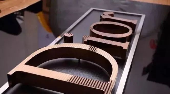 发光字大小一般多大合适,制作发光字需要什么材料