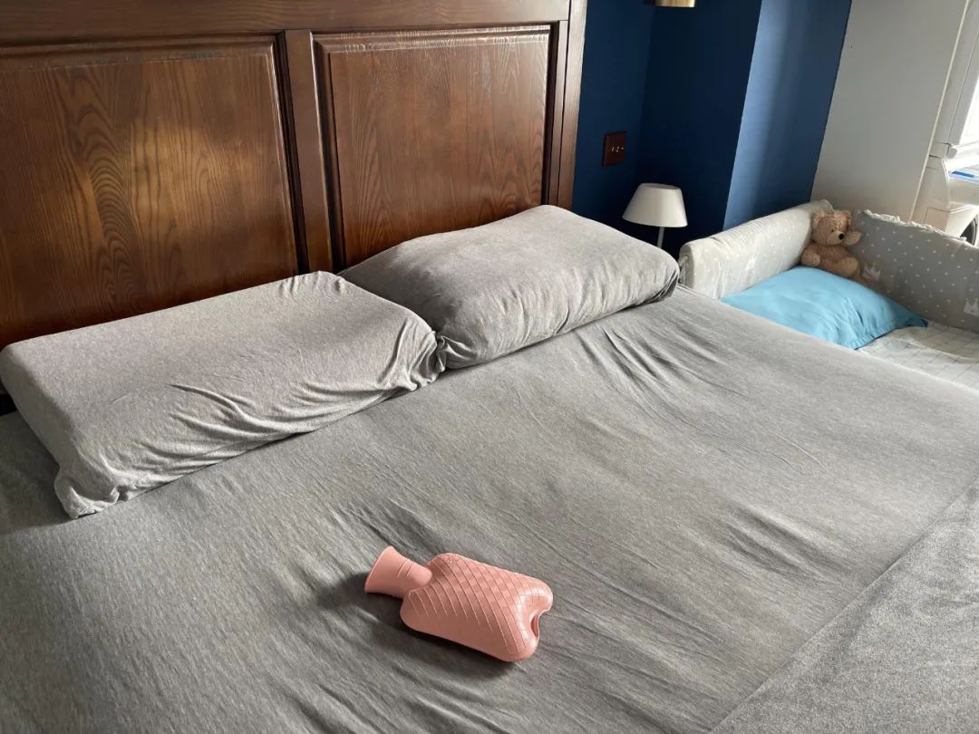 电热毯与水暖毯哪个更好,告别寒冷冬季必备电热毯