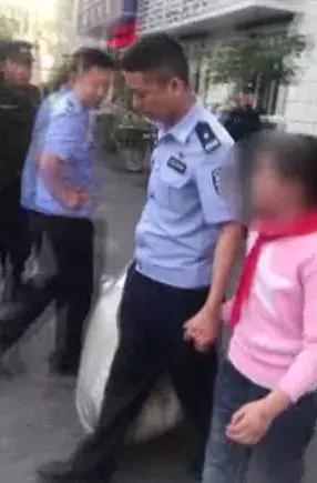 女儿不幸染上妇科病了,女孩不幸感染妇科疾病