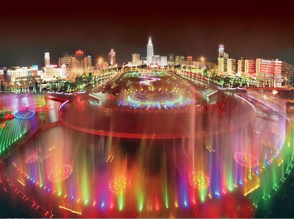 三年级作文这儿真美300个字怎么写,这儿真美优秀范文300字作文三年级