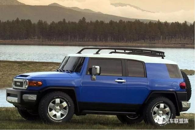 全球最霸气的十大越野车型,官员明星不敢买,油耗58升,可防枪击