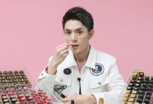 李佳琦5月25日19：00直播预告