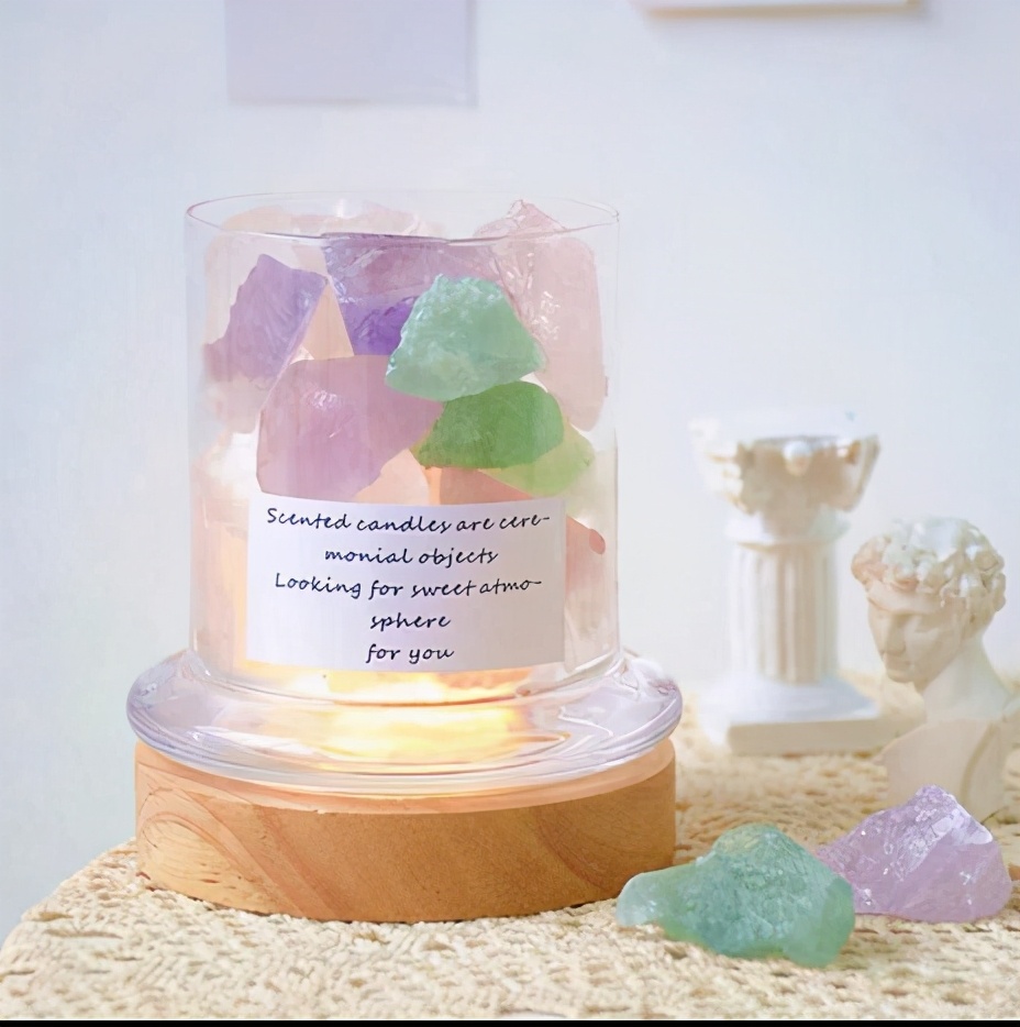 心仪的女孩过生日送什么礼物合适,怎么给女朋友选礼物能让她想着我