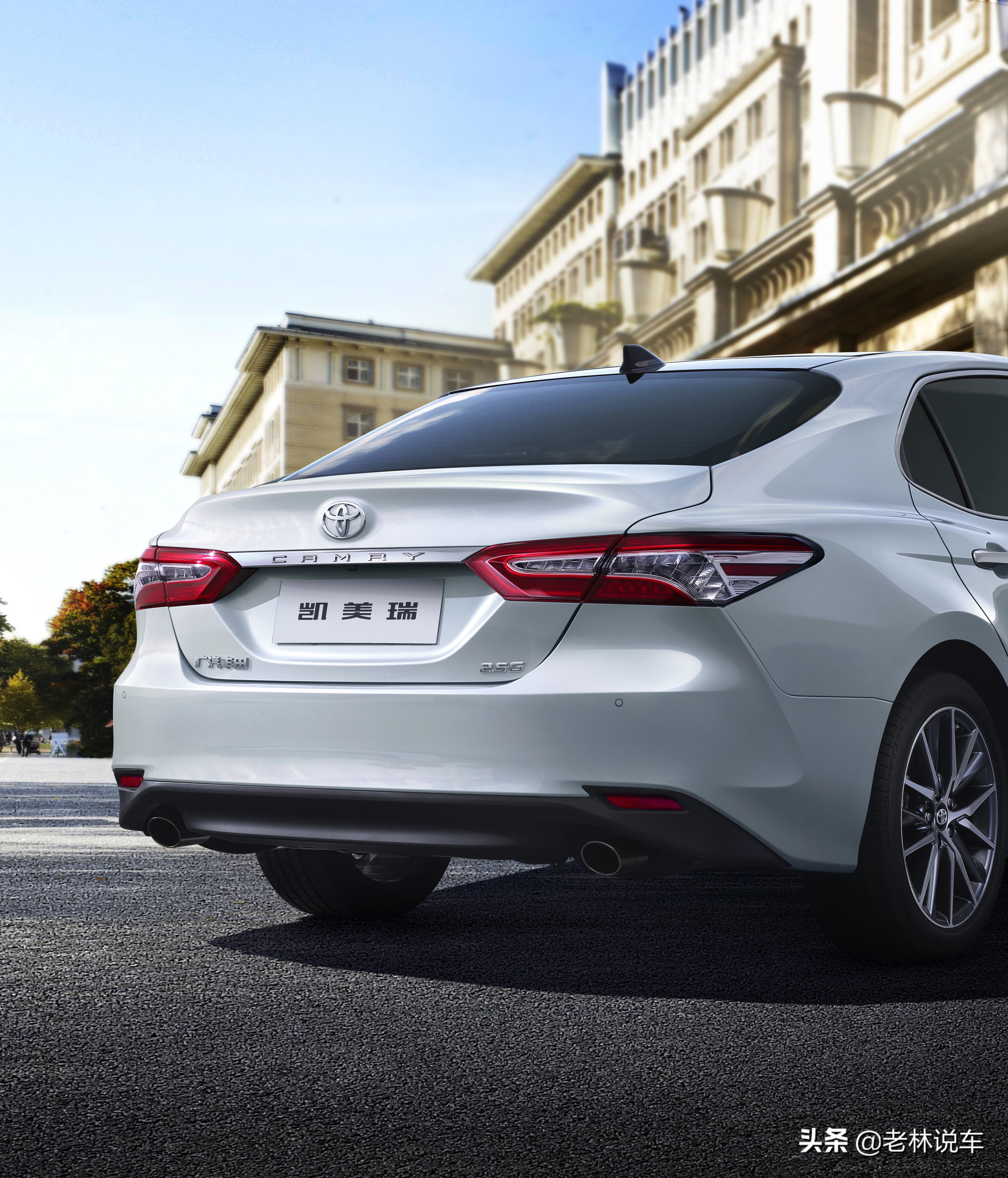 全新凯美瑞加配不加价,加配不加价超值上新吉利帝豪