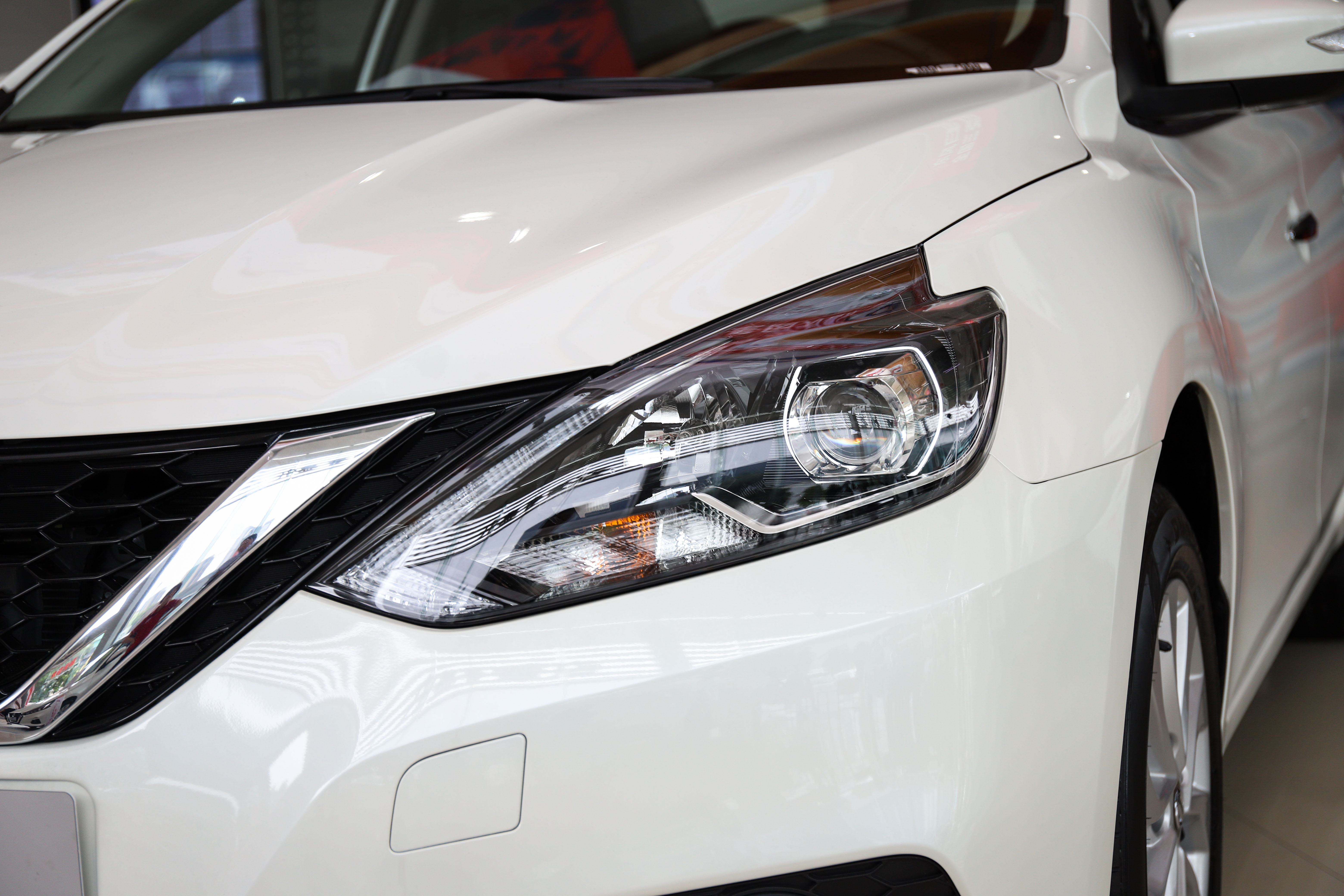 最新款日产轩逸经典款,日产轩逸2022款经典舒适版落地价