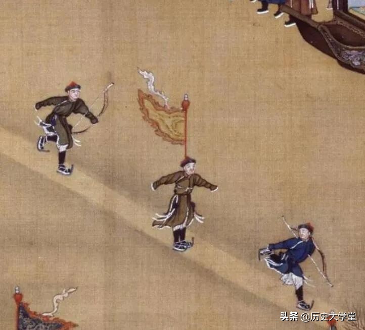 乾隆时期冰上运动,清代的冰嬉图是由什么皇帝参与的