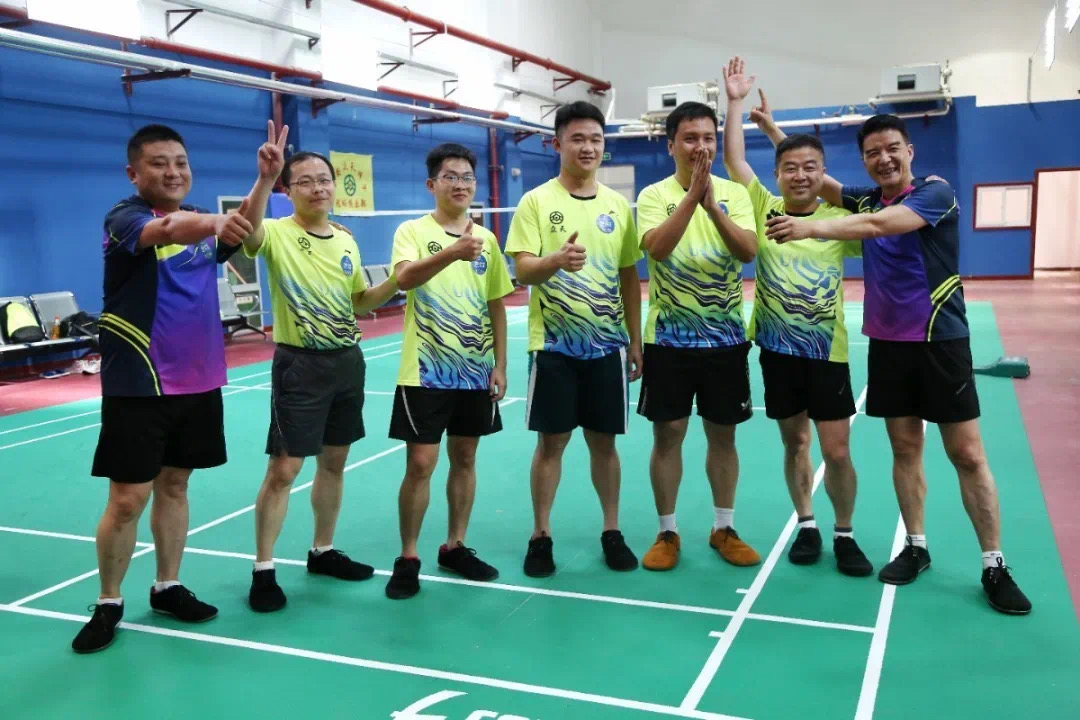 踢毽球打比赛的要点,毽球比赛踢足球