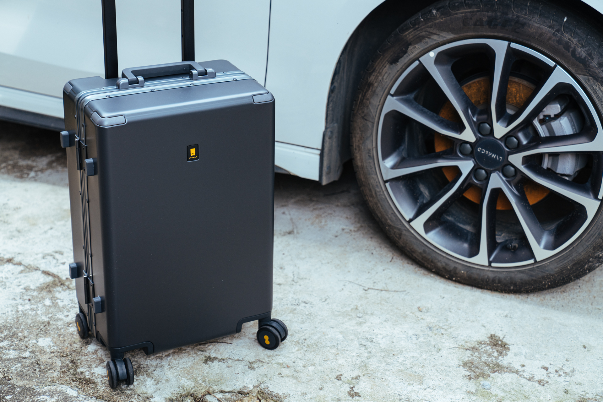 简约有范儿地平线8号行李箱,24寸地平线8号行李箱评测