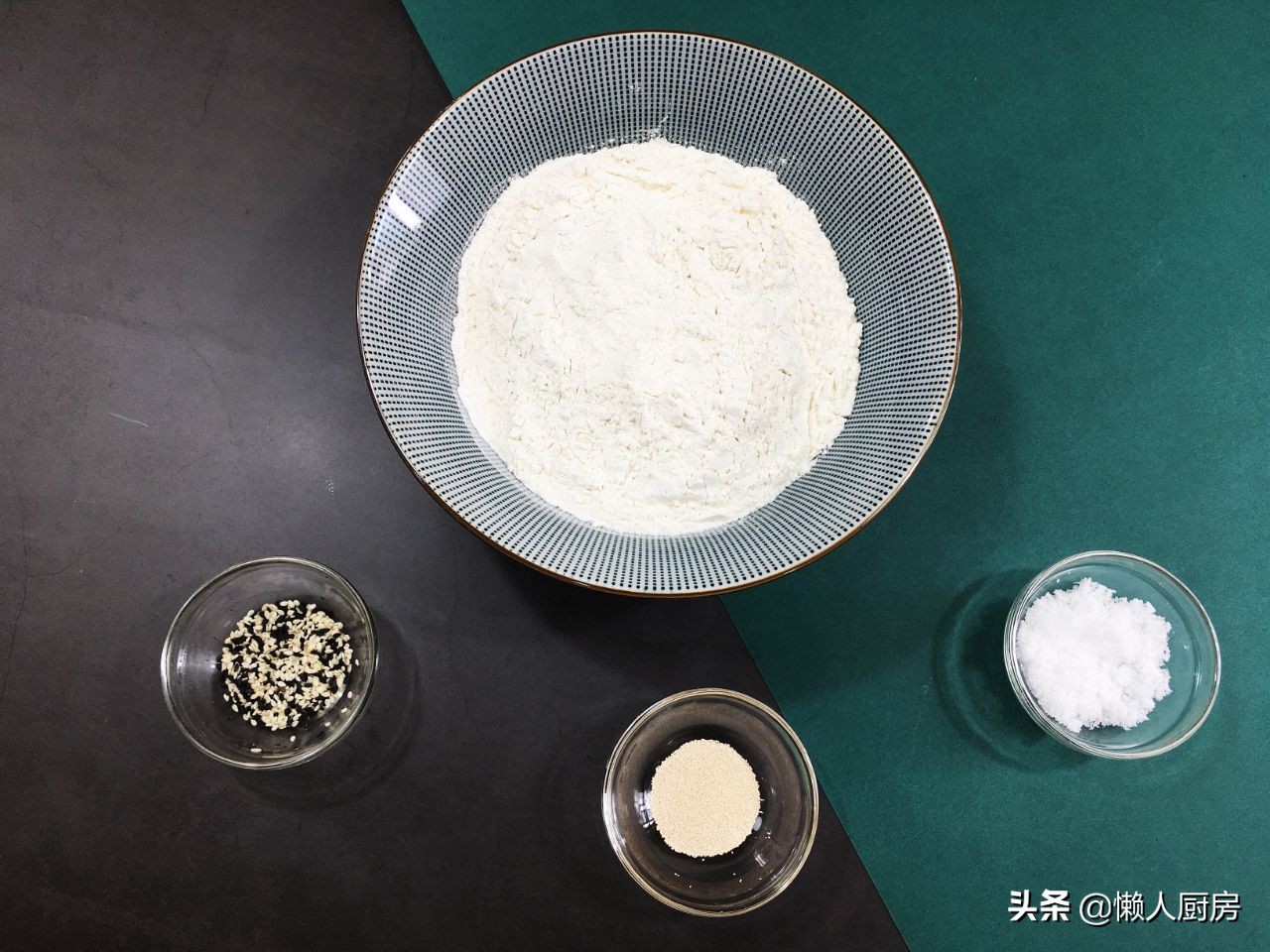 不用手和面做的发面小馒头,两种发面小馒头的做法