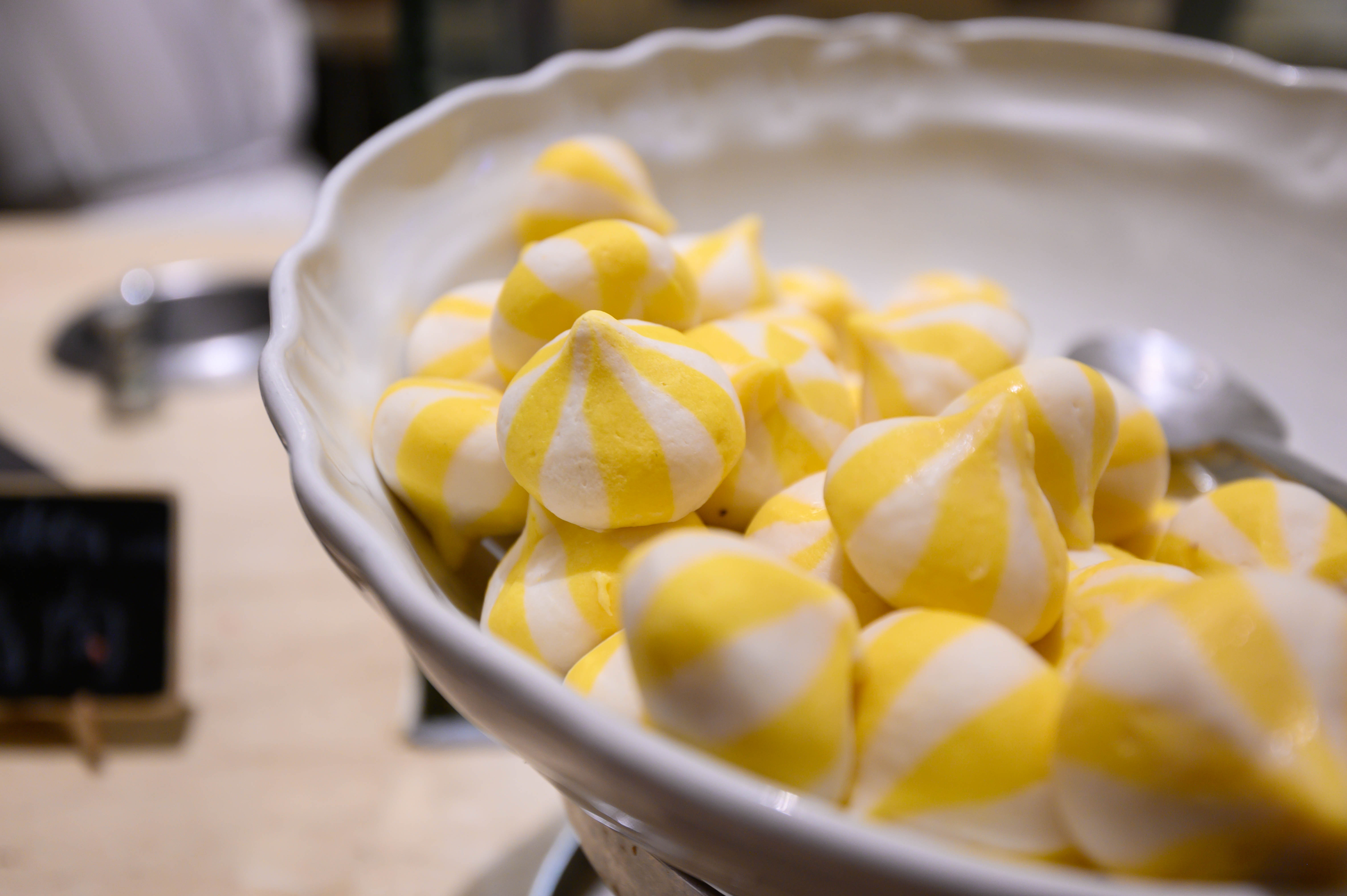 海南不止只有三亚,去万宁玩个冲浪,还有神犬小七拍摄地等着你