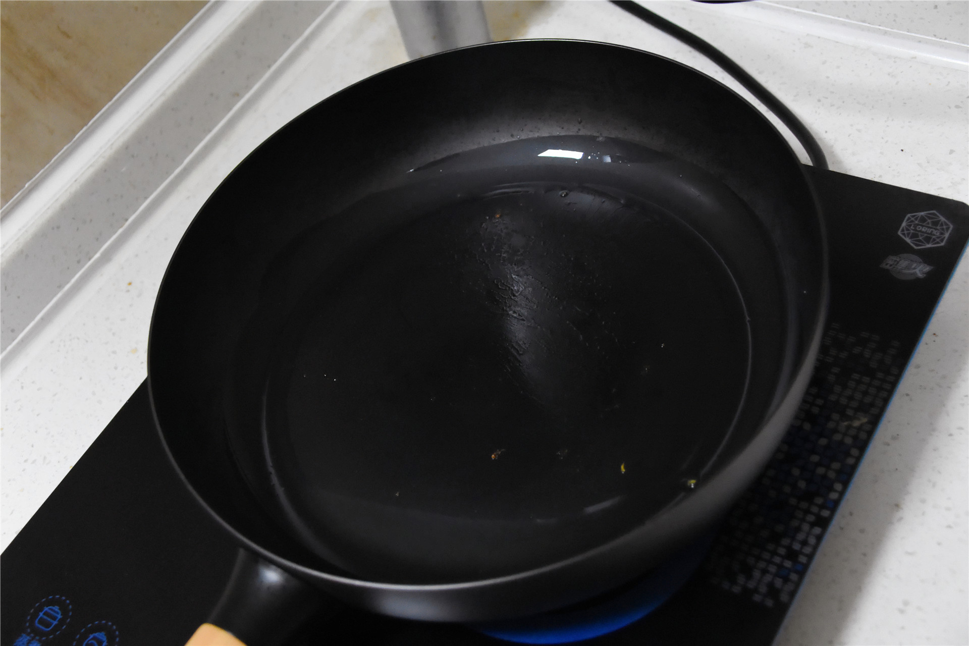 买煎锅还是奶锅实用点好,小米饭锅推荐最新款