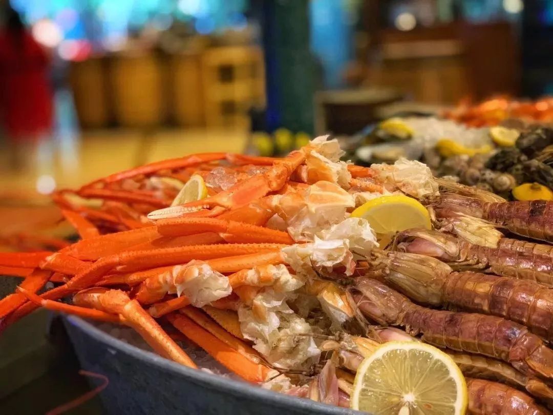 这家海鲜自助餐厅性价比超高,这家海鲜自助吃得太过瘾