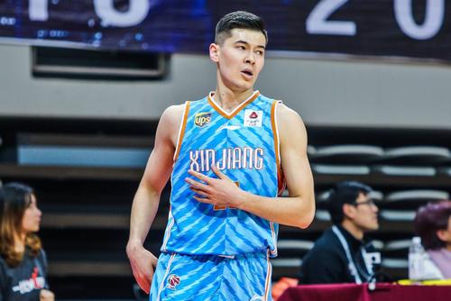 cba球员都签约哪些球鞋,盘点nba球员签约的牌子