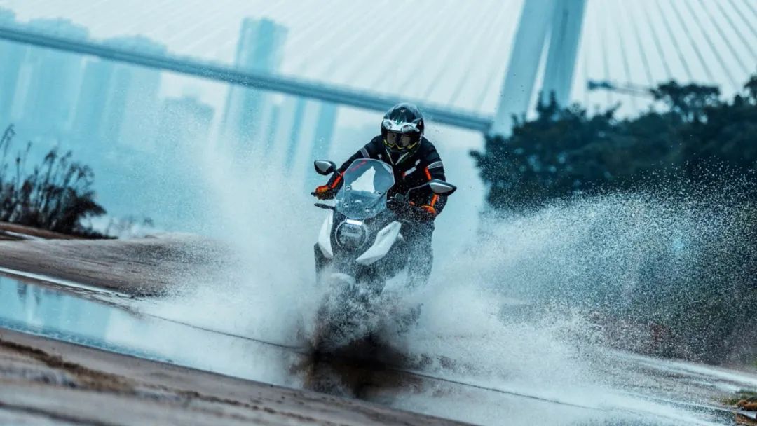 预算2到3万的250级别踏板,预算2万买什么踏板摩托车