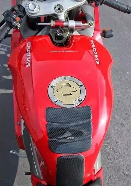 跑山路最实用的125摩托车,125cc摩托可轻松上时速120公里