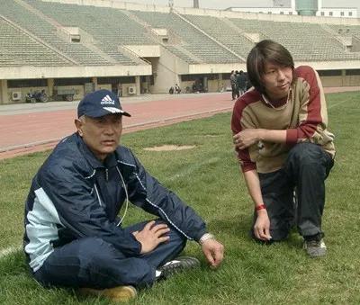 张引李铁李金羽视频,张引评价李铁视频